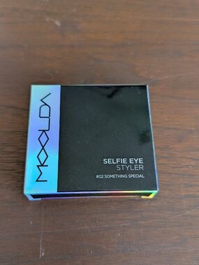 Moolda Selfie Eye Styler #02 Something Special